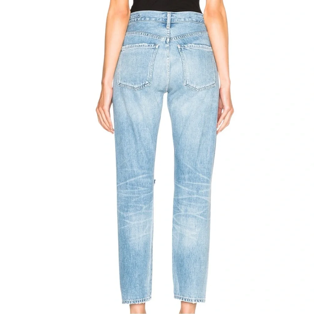 Citizens of Humanity Liya High Rise Classic Fit Crop in Torn, 28 - Picture 2 of 16
